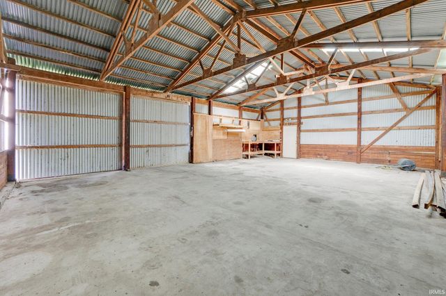 4521 Covington Road, Fort Wayne, IN 46804