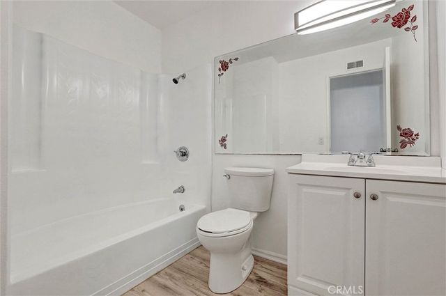 10532 Eton, Chatsworth, CA 91311