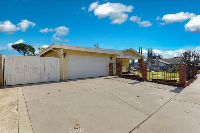 10532 Eton, Chatsworth, CA 91311