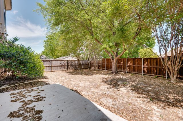 8708 Aviary Drive, Mckinney, TX 75072