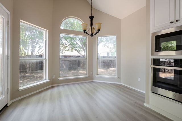 8708 Aviary Drive, Mckinney, TX 75072