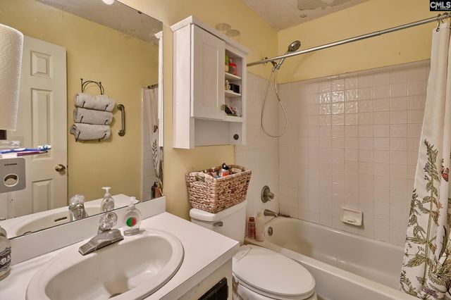64 Camp Creek Drive, Elgin, SC 29045