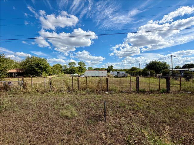 8932 Dons Court, Alvarado, TX 76009