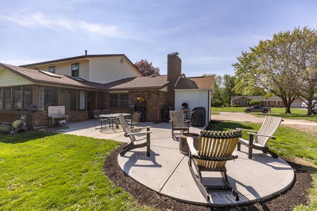 1675 Laurel Creek Drive 1675 Laurel Creek Drive, Troy, OH 45373