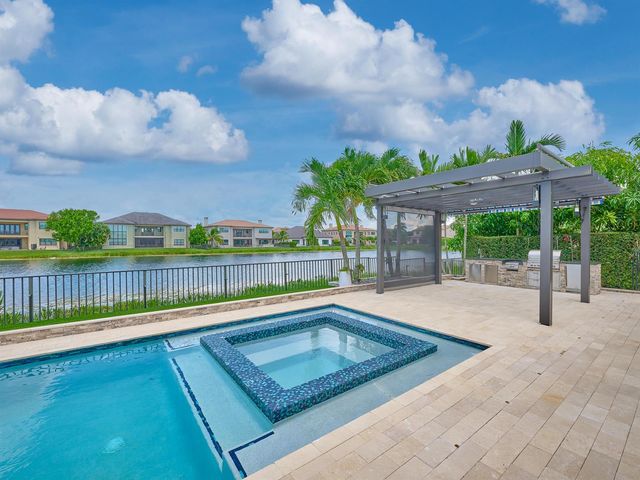 8965 Watercrest Circle E, Parkland, FL 33076