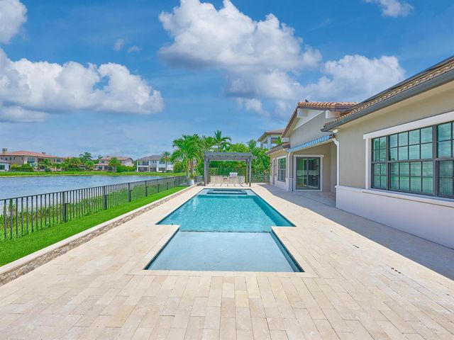 8965 Watercrest Circle E, Parkland, FL 33076