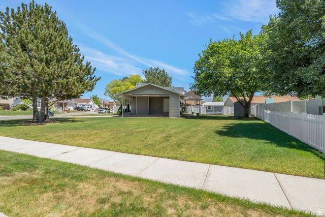 8833 S 3900 W, West Jordan, UT 84088