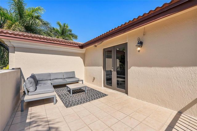 430 NE 7th Avenue 430, Fort Lauderdale, FL 33301