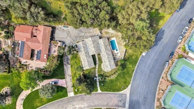 32369 WISKON WAY W, Pauma Valley, CA 92061