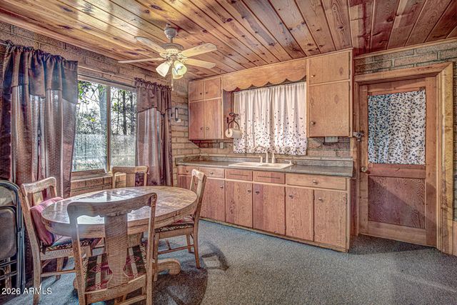 6413 W Barton Drive, Pine, AZ 85544