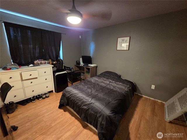 412 McKenzie Avenue SW, Yelm, WA 98597