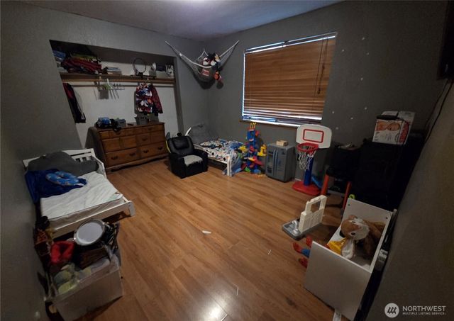 412 McKenzie Avenue SW, Yelm, WA 98597