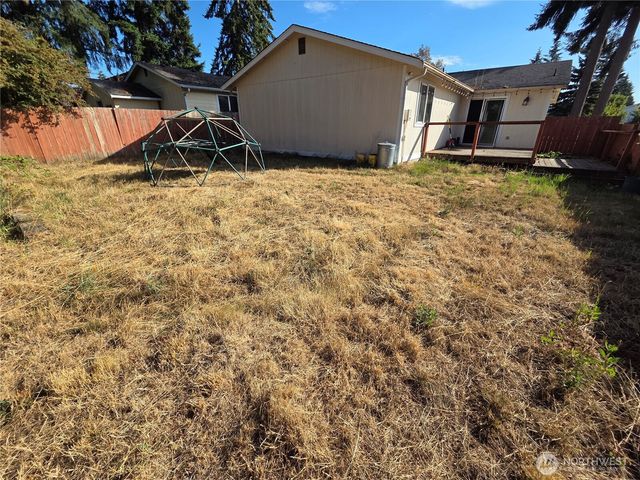 412 McKenzie Avenue SW, Yelm, WA 98597