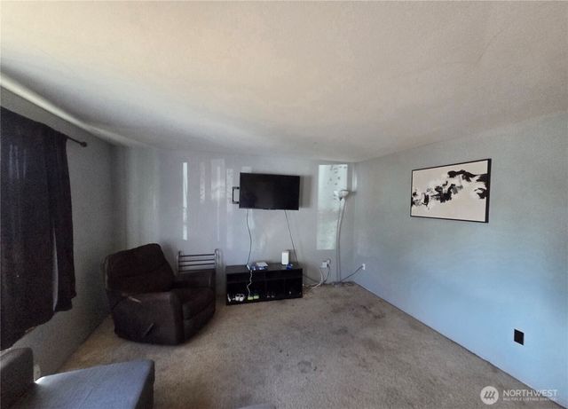 412 McKenzie Avenue SW, Yelm, WA 98597