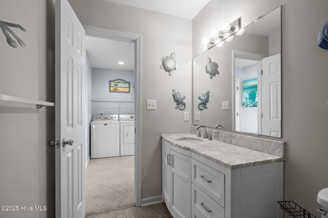 7121 Ocean Drive West, Emerald Isle, NC 28594