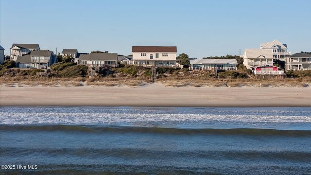 7121 Ocean Drive West, Emerald Isle, NC 28594