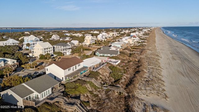 7121 Ocean Drive West, Emerald Isle, NC 28594