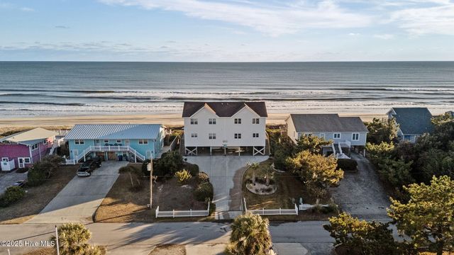 7121 Ocean Drive West, Emerald Isle, NC 28594