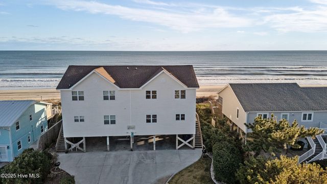 7121 Ocean Drive West, Emerald Isle, NC 28594