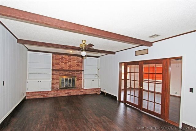 2408 Chapel Hill Court, Bartlesville, OK 74006