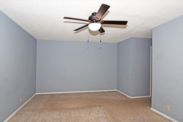 2408 Chapel Hill Court, Bartlesville, OK 74006