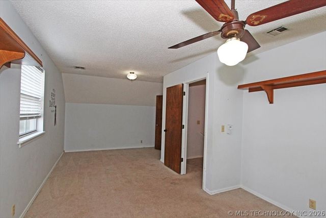 2408 Chapel Hill Court, Bartlesville, OK 74006