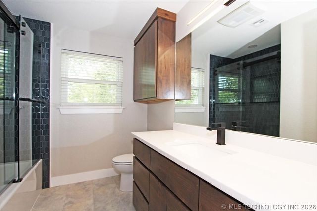 2408 Chapel Hill Court, Bartlesville, OK 74006