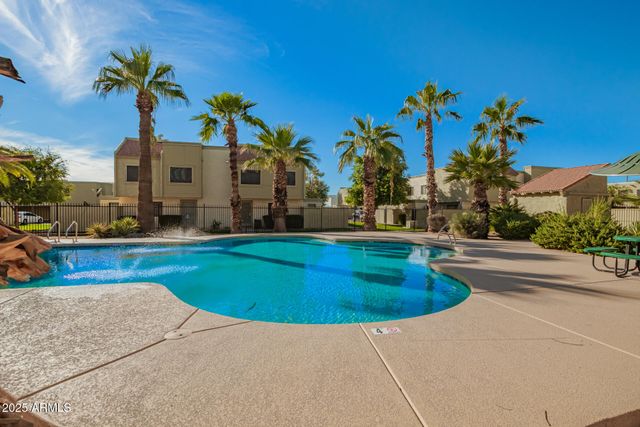 4835 W PALO VERDE Drive, Glendale, AZ 85301