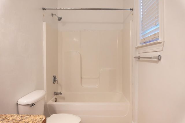 907 Buena Vista Drive, Tallahassee, FL 32304