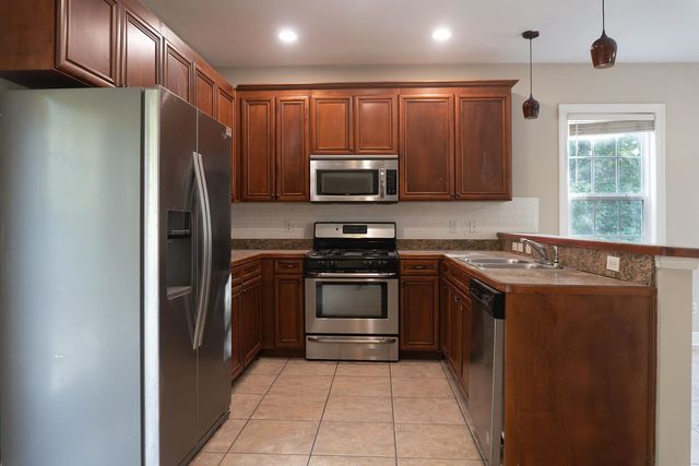 907 Buena Vista Drive, Tallahassee, FL 32304