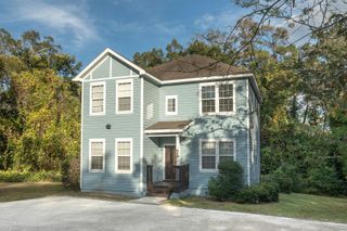 907 Buena Vista Drive, Tallahassee, FL 32304