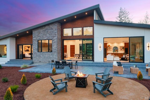 1890 Lawndale Rd, Kenwood, CA 95452