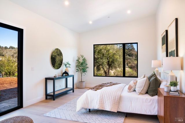 1890 Lawndale Rd, Kenwood, CA 95452