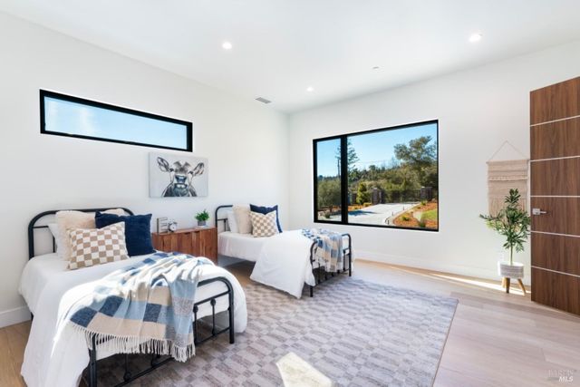 1890 Lawndale Rd, Kenwood, CA 95452