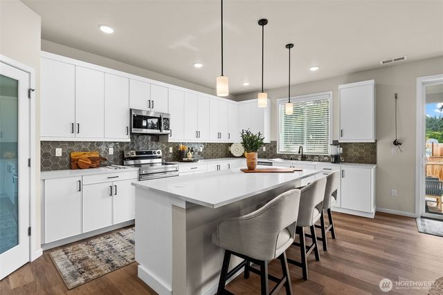 3710 183rd Street Ct E, Tacoma, WA 98446