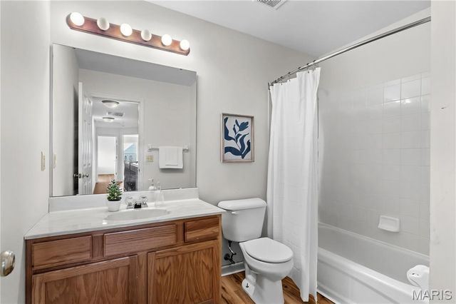 3908 Jost Farm Way, Florissant, MO 63034