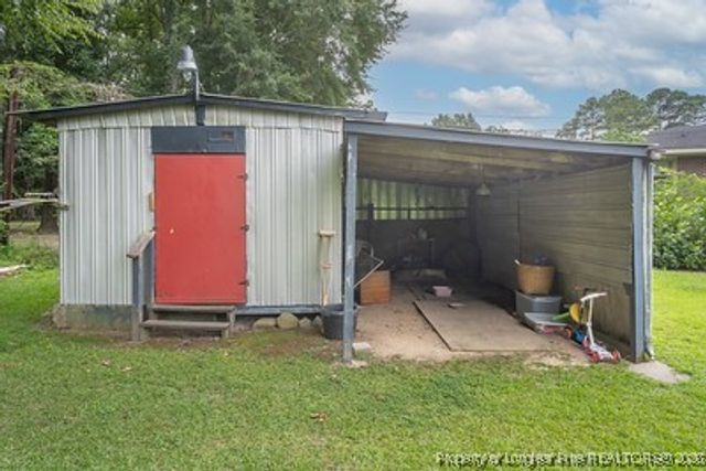 1012 Asbury Road, Eastover, NC 28312