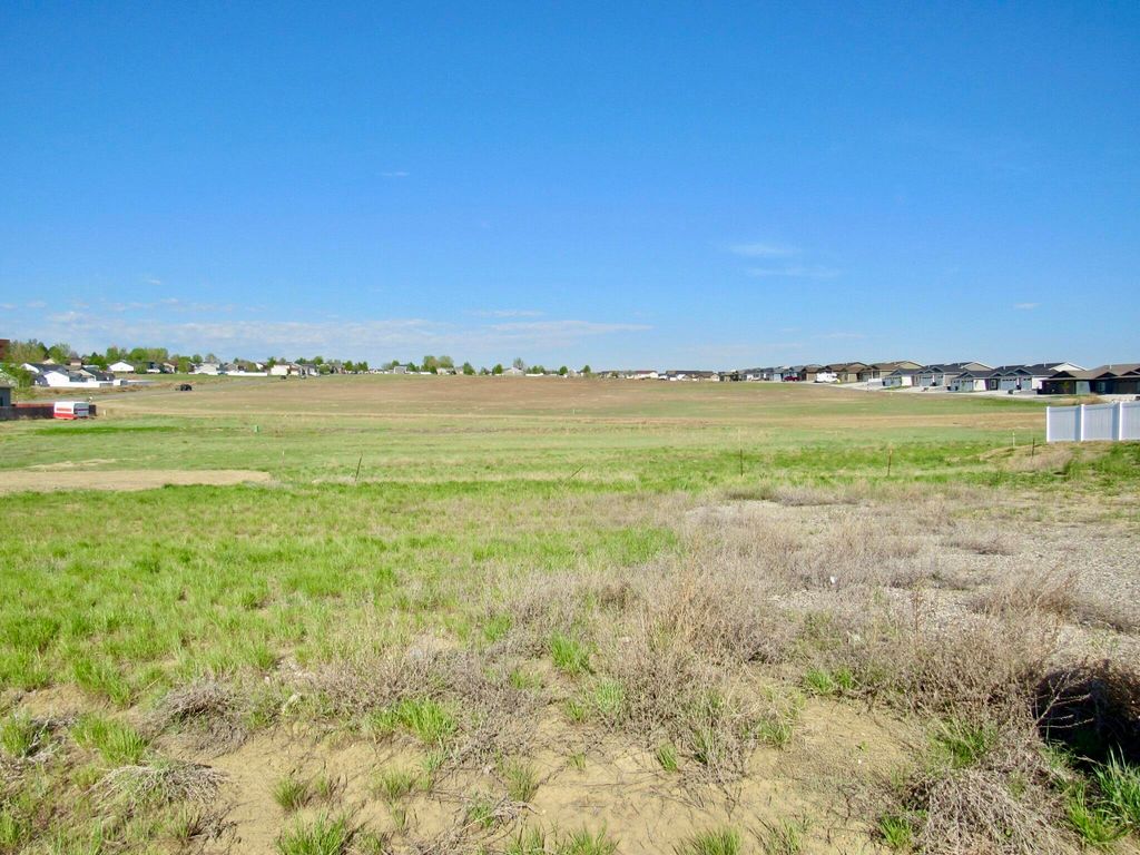 2030 Gleneagles BLVD, Billings, MT 59105 photo 4