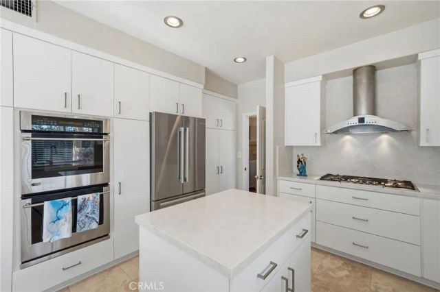 9608 Seville, Cypress, CA 90630