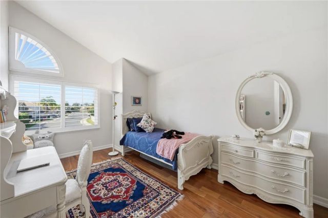 9608 Seville, Cypress, CA 90630