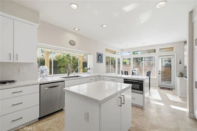 9608 Seville, Cypress, CA 90630