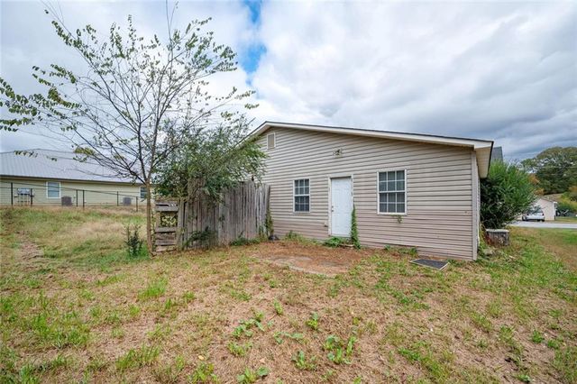 244 Lawrence Street, Adairsville, GA 30103