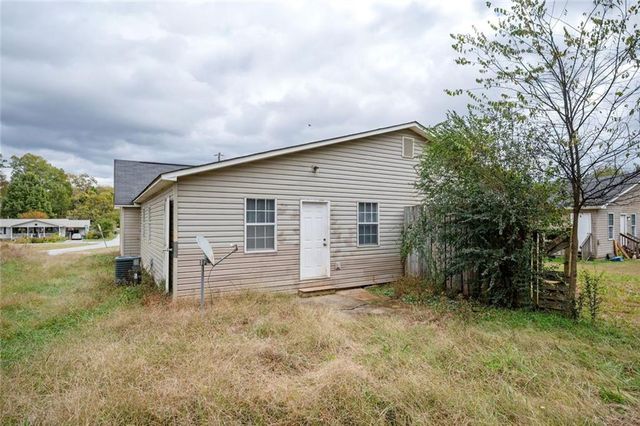 244 Lawrence Street, Adairsville, GA 30103