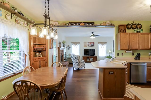 8344 Hunters Meadow Court, Indianapolis, IN 46259