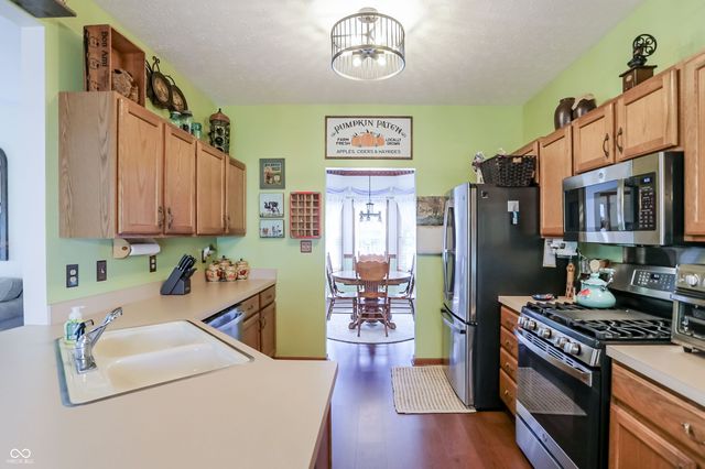 8344 Hunters Meadow Court, Indianapolis, IN 46259