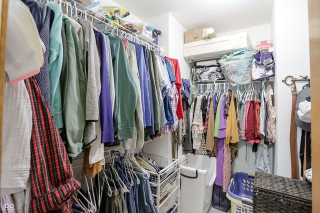 8344 Hunters Meadow Court, Indianapolis, IN 46259