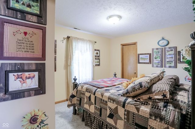 8344 Hunters Meadow Court, Indianapolis, IN 46259