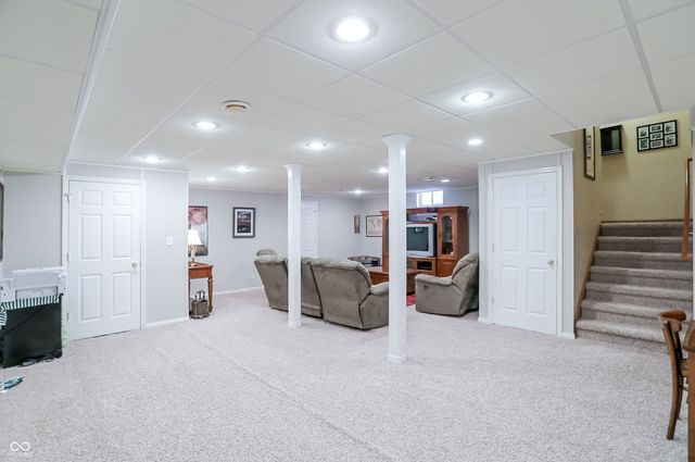 8344 Hunters Meadow Court, Indianapolis, IN 46259