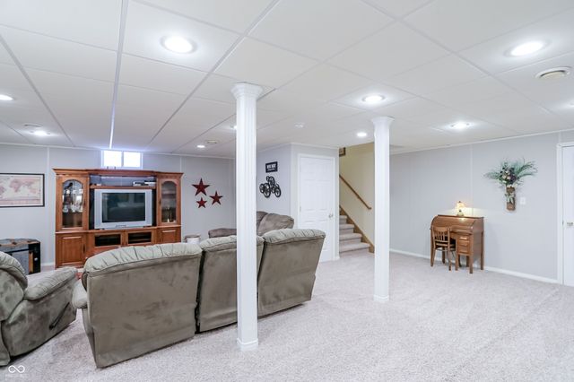 8344 Hunters Meadow Court, Indianapolis, IN 46259