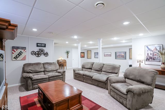 8344 Hunters Meadow Court, Indianapolis, IN 46259